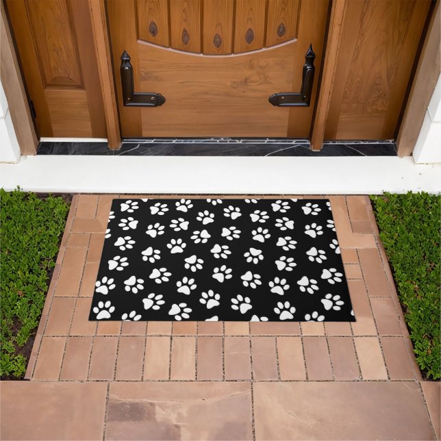 Pattern Of Paws, Dog Paws, White Paws Doormat (Outdoor)