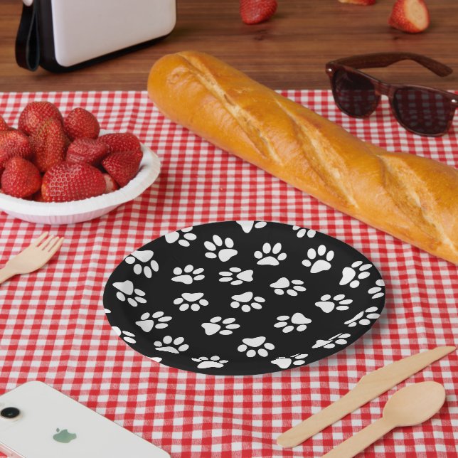 Pattern Of Paws, Dog Paws, White Paws Paper Plate (Picnic)