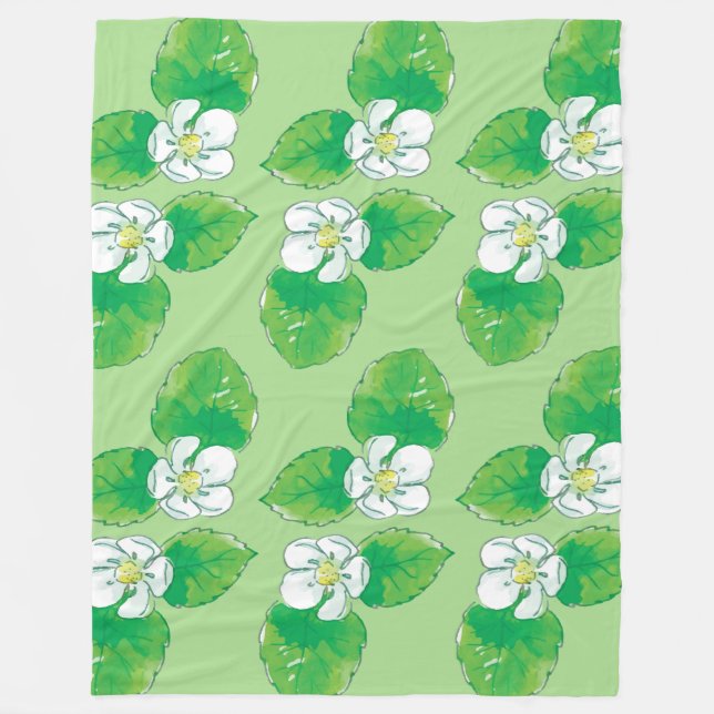 pattern of strawberry flowers fleece blanket (Front)