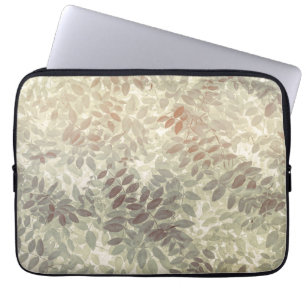 Pattern of Vetch Leaves   San Juan Islands, WA Laptop Sleeve