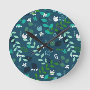 pattern round clock