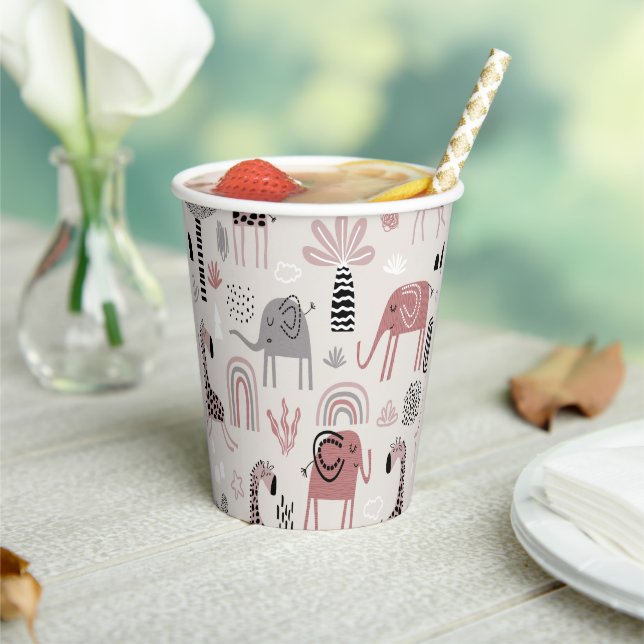 pattern with cute elephants and giraffes paper cups (Insitu)