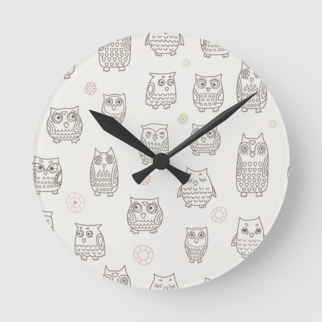Pattern with owls round clock (Front)