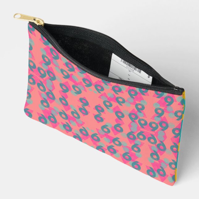 patterned accessory pouch (Open)