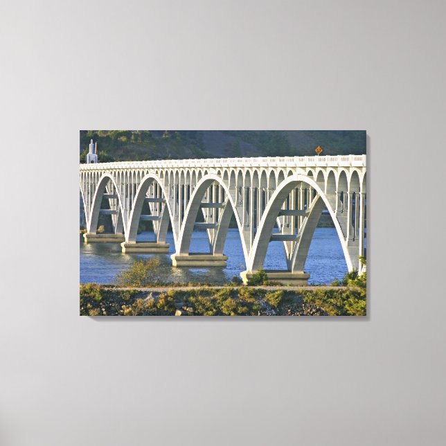 Patterson Memorial Bridge highway 101 over Canvas Print (Front)