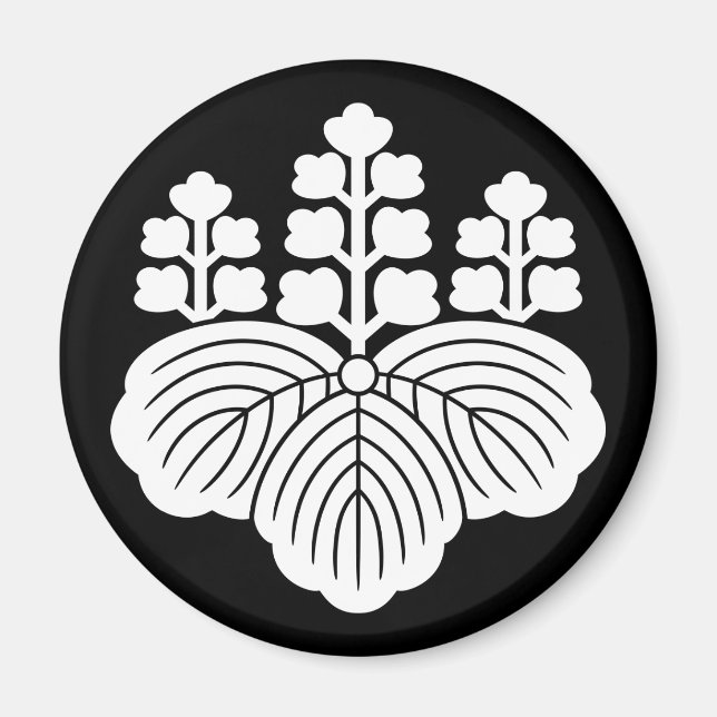 Paulownia with 5-7 blooms magnet (Front)