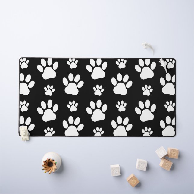 Paw Pattern, Paw Prints, Dog Paws, Black and White Desk Mat (Kids Table)
