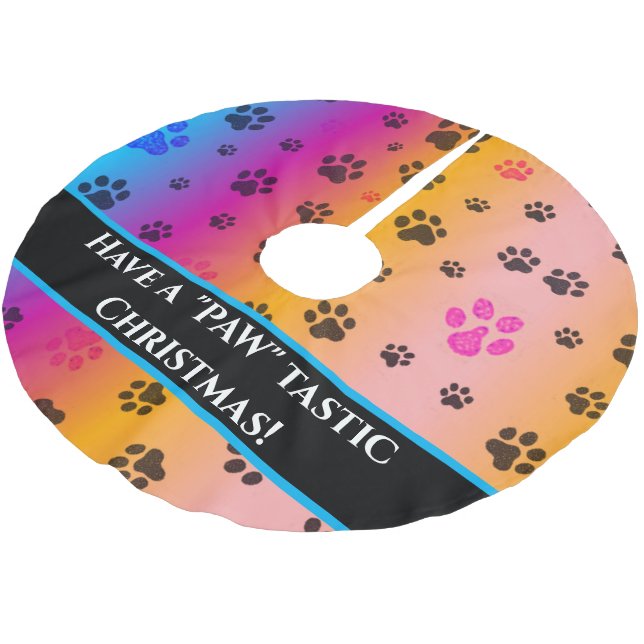 Paw Print Christmas Tree Skirt (Angled)
