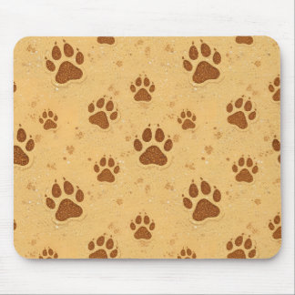 Pawprints in the sand mouse mat