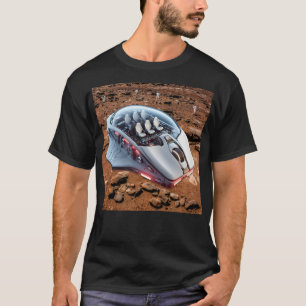 PC Mouse–Spacecraft: Scroll on Mars – Mission 01. T-Shirt