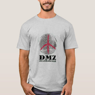 Peace Globe no war no fighting no violence love T-Shirt
