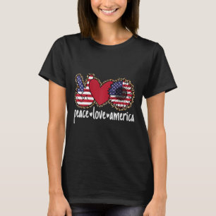 Peace Love America Usa Patriotic 4th Of July Women T-Shirt