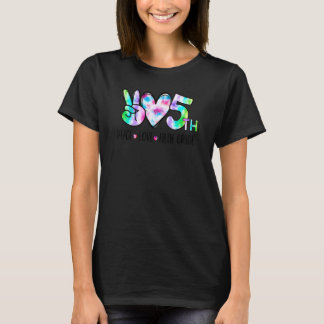 Peace Love Fifth Grade 5th First Day Of School Tea T-Shirt