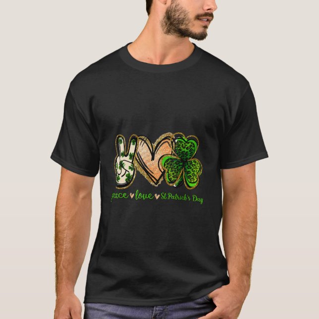 Peace Love Lucky St Patricks Day Shamrock Leopard T-Shirt (Front)