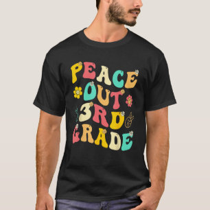 Peace Out 3rd Grade Groovy Graduation 3rd Grade He T-Shirt