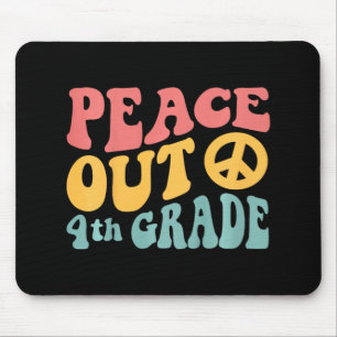 Peace Out 4th Grade Funny Retro 70's Last Day Of 4 Mouse Mat