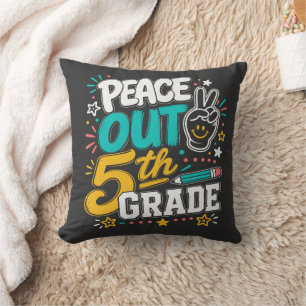 Peace Out 5th Grade Retro Groovy   Class of 2026 Cushion