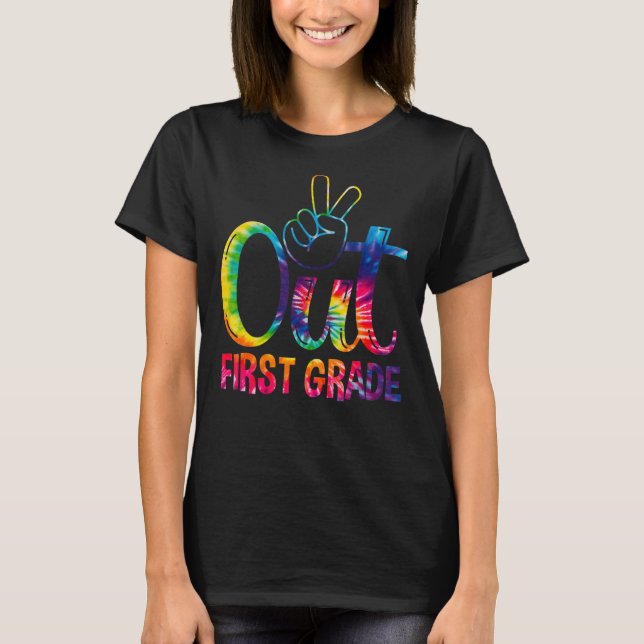 Peace Out First 1st Grade Happy Last Day Of School T-Shirt (Front)