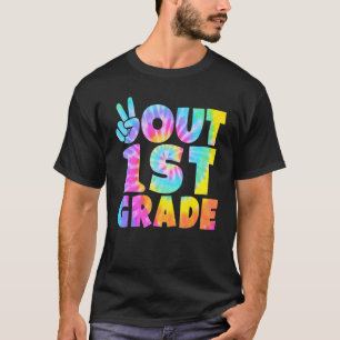 Peace Out First 1st Grade Last Day Of School Tie D T-Shirt