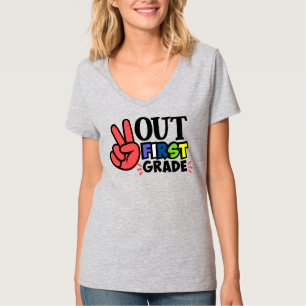 peace out first grade WHITE SCHOOL BOY GIRL T-Shirt