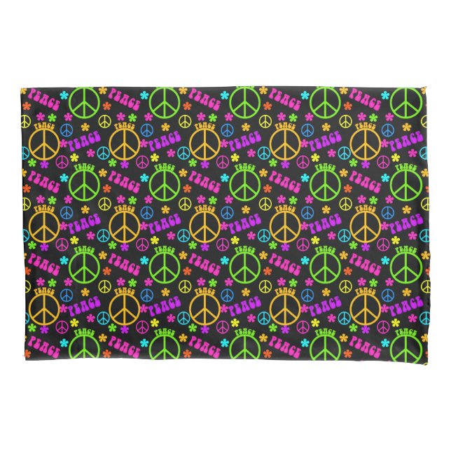 peace sign seventies pattern pillowcase (Front)