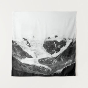 PEACEFUL MOUNTAIN LANDSCAPE TAPESTRY