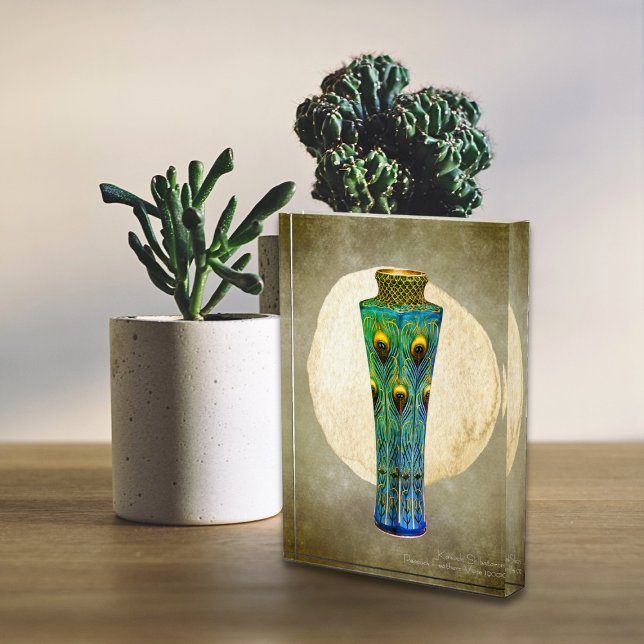 Peacock Feathers Vase Masterpiece From 1900 Photo Block (Creator Uploaded)