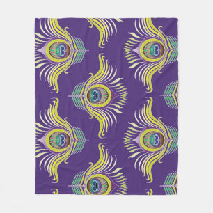 Peacock feathers: vintage seamless background. fleece blanket
