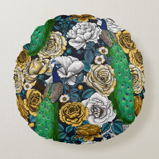 Peacocks in the rose garden 3 round cushion (Front)