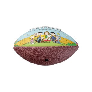 Peanuts   Charlie Brown and Gang American Football