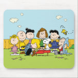 Peanuts | Charlie Brown and Gang Mouse Mat<br><div class="desc">Take a look at this design featuring Charlie Brown and the whole Peanuts Gang!</div>