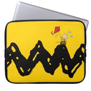 Peanuts Charlie Brown Flying Kite Laptop Sleeve