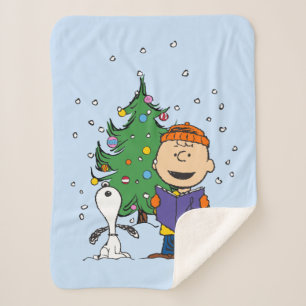 Peanuts   Christmas Caroling Sherpa Blanket