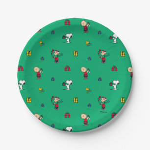 Peanuts   Christmas Gift Giving Pattern Paper Plate