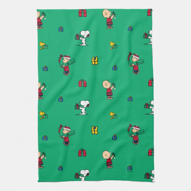 Peanuts | Christmas Gift Giving Pattern Tea Towel (Vertical)