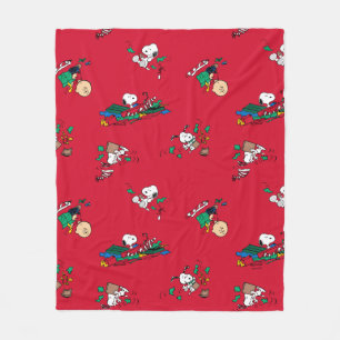 Peanuts   Christmas Gift Wrapping Pattern Fleece Blanket