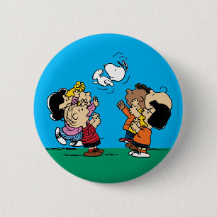 Peanuts   Friends Fun 6 Cm Round Badge