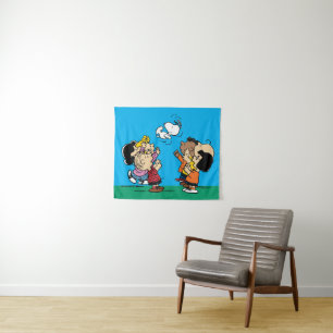 Peanuts   Friends Fun Tapestry