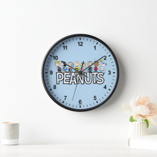 Peanuts Gang Group Lineup Clock
