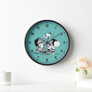 Peanuts Gang Lifting Snoopy Clock