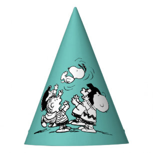 Peanuts Gang Lifting Snoopy Party Hat