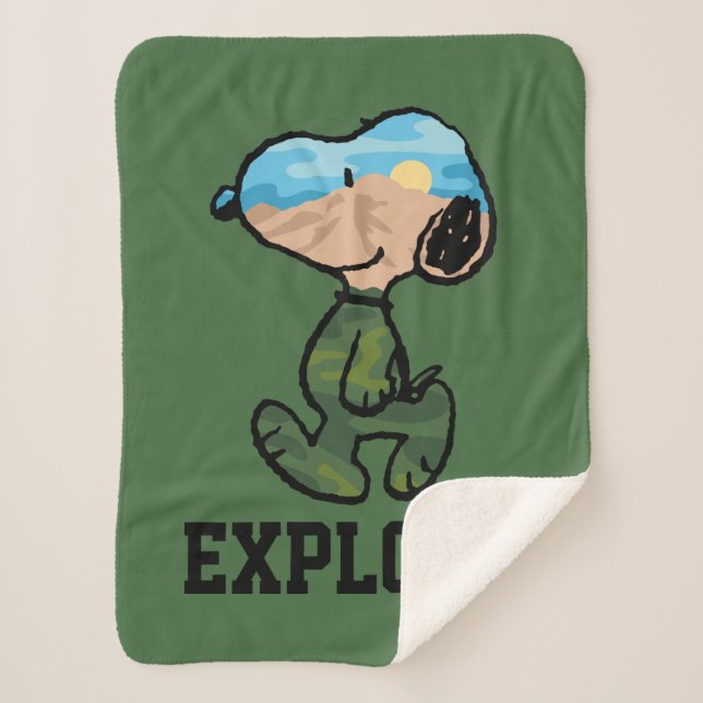 Peanuts | Great Outdoor Snoopy Sherpa Blanket (Front)