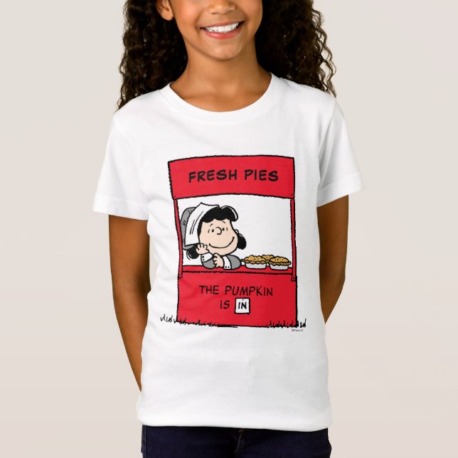 Peanuts | Lucy Pilgrim Pie Stand T-Shirt (Front)
