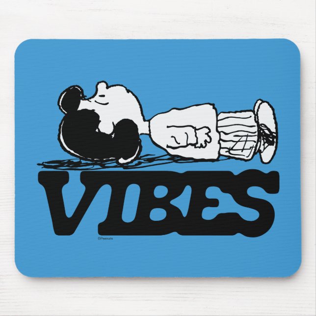 Peanuts | Lucy Vibes Mouse Mat (Front)