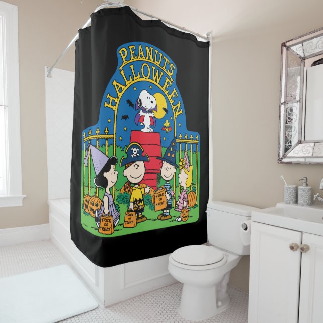 Peanuts | Peanuts Halloween Shower Curtain (In Situ)