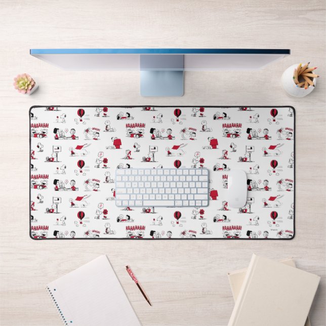 PEANUTS | Red & Black Pattern Desk Mat (Office 1)