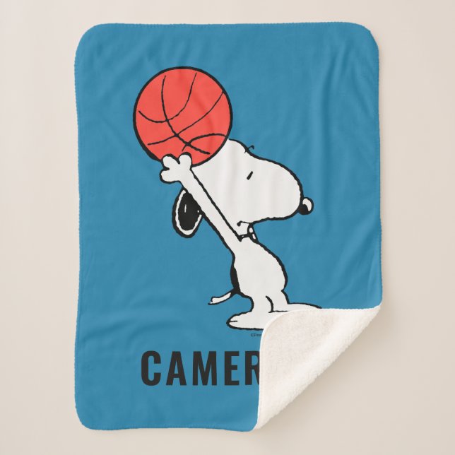 Peanuts | Snoopy Basketball Hoop Shot Sherpa Blanket (Front)