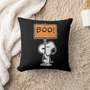 Peanuts   Snoopy Boo! Cushion