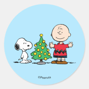 Peanuts   Snoopy & Charlie Brown Christmas Tree Classic Round Sticker