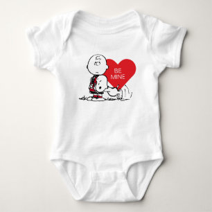 Peanuts   Snoopy & Charlie Brown Valentine Baby Bodysuit